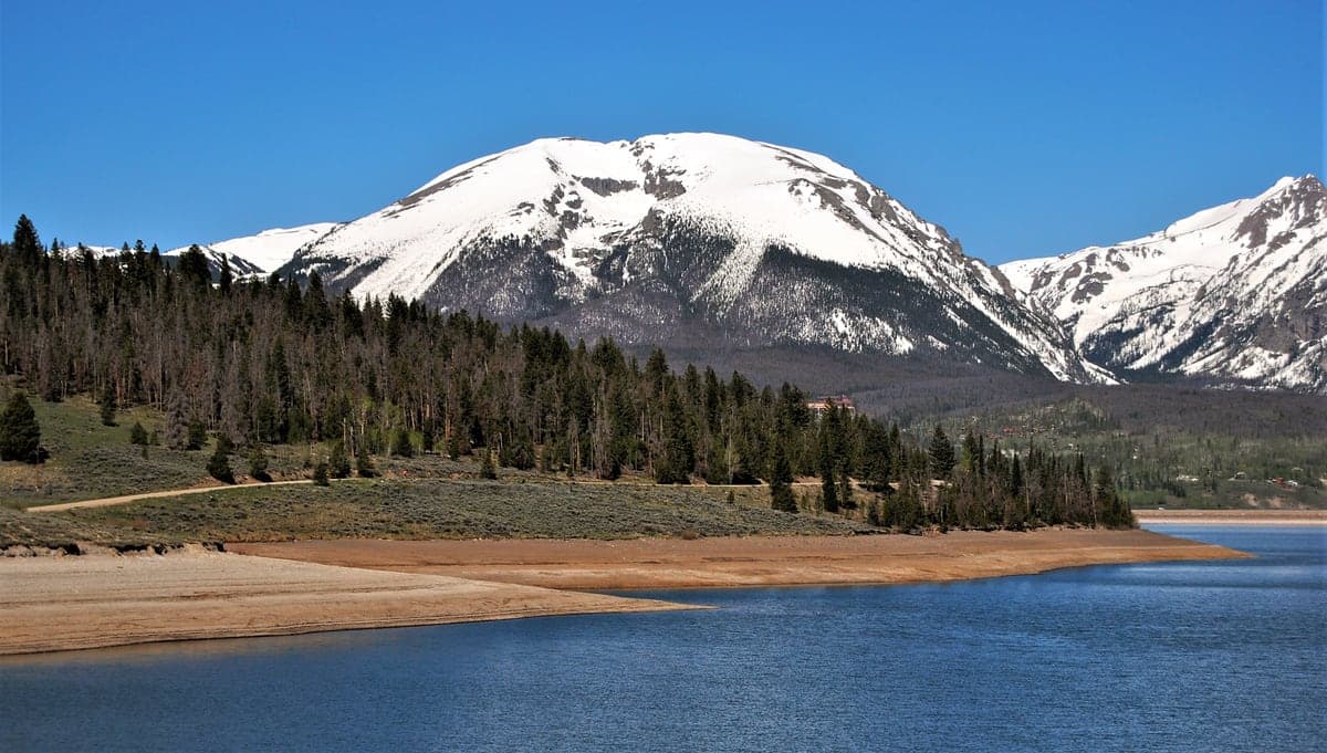 Landscape view of Buffalo Mountain near Dillon Reservoir in the Dillon, Frisco & Summit County region.