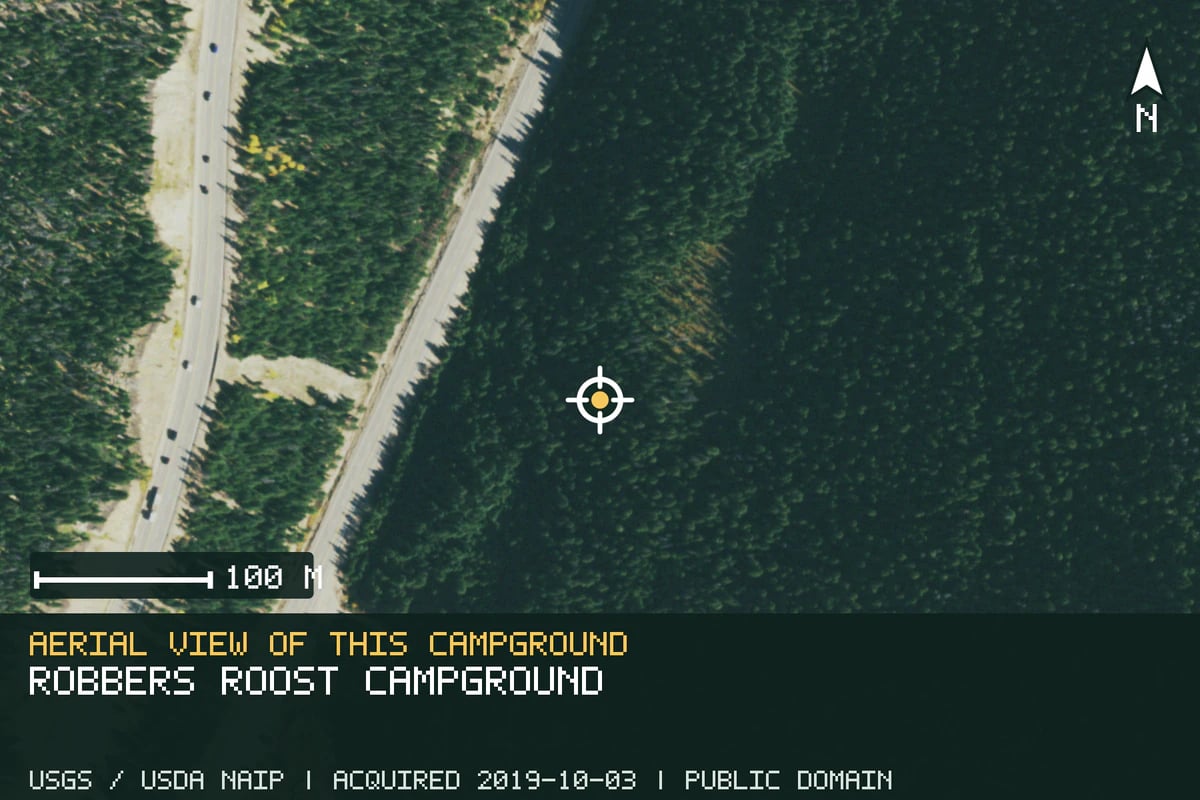 Aerial view of Robbers Roost Campground, with the verified campground location marked.